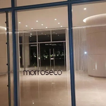 Hermoso En Cartagena-morros Eco- Vista Al Mar- Salida Directa A La Playa *